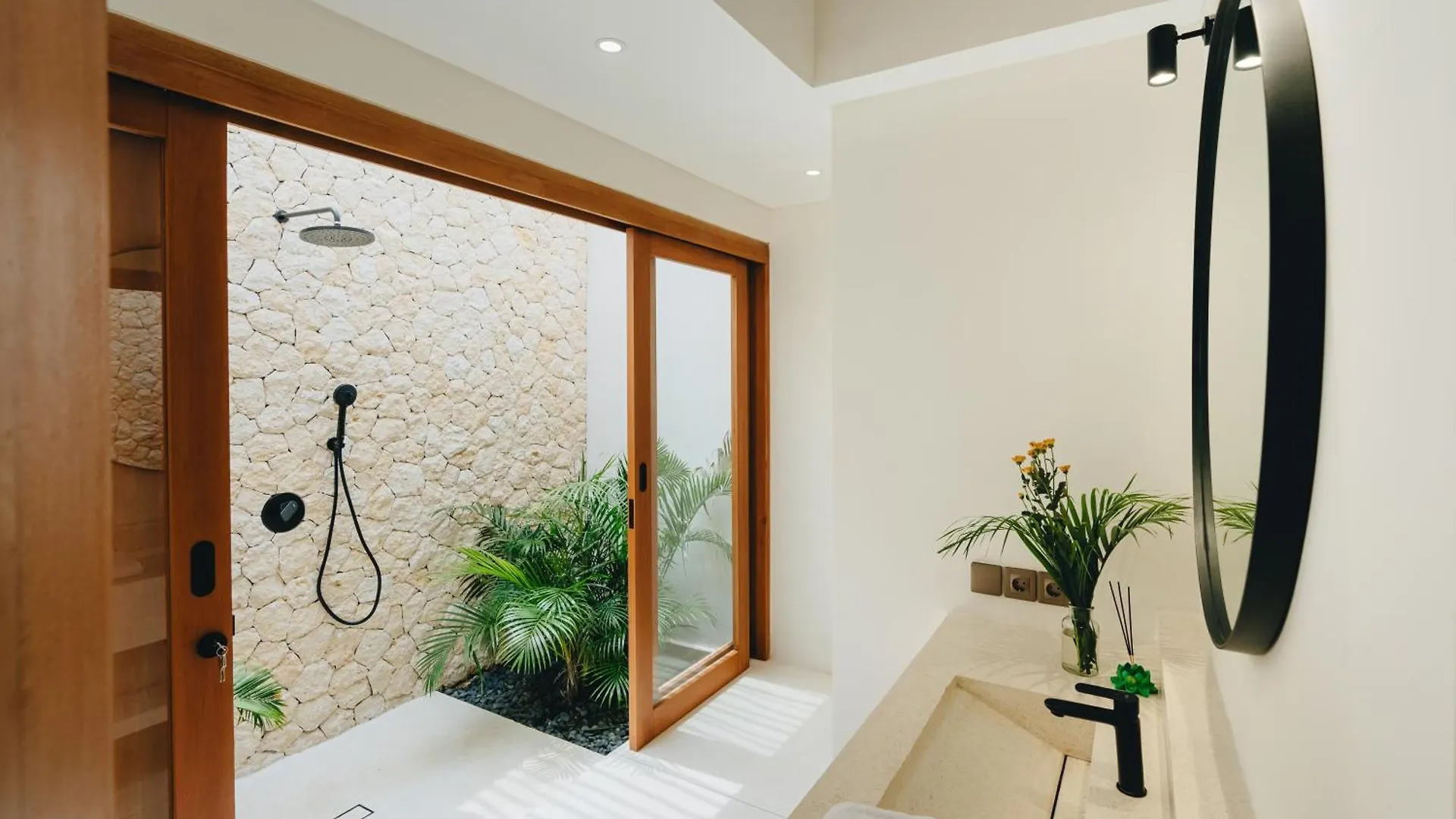 Ride To Bingin Beach, Gooseberry, Cashew Tree, 1Br Pool Villa Bingin, Pecatu